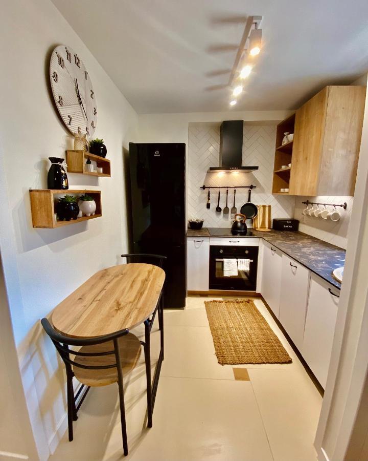 Apartamenty Na Klasztornej Jaslo  Ngoại thất bức ảnh