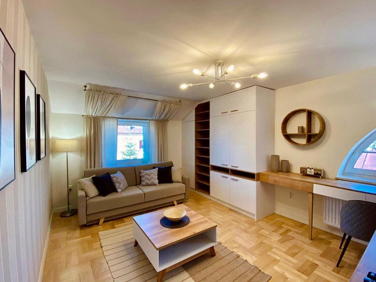 Apartamenty Na Klasztornej Jaslo  Ngoại thất bức ảnh